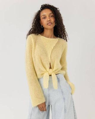 Skraistas: Buttergelber Kurzcardigan aus Seide und Mohair