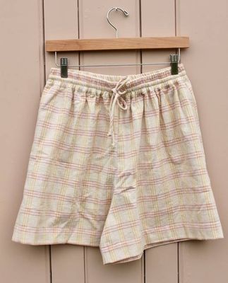 Luchia Wide Shorts (yellow over pink)