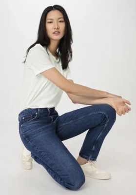 HANNA High Rise Mom jeans made from pure organic denim