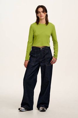 Hansel - Long Sleeve Cotton Crop Top in Lima Bean Green