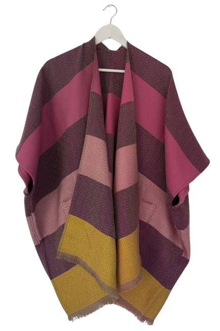 NEW! Wool Poncho Trudi Holiday