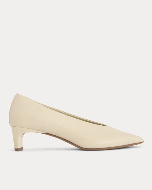 Made in Italy Almond-Toe Pump | Crema