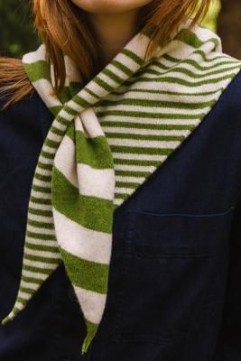 Notgrove Neckerchief – Snowdrop