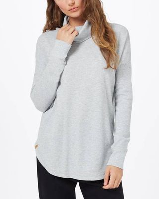 Highwood Turtleneck