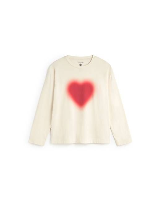 Thinking Mu White Long Sleeve Blurry Heart Emily T-Shirt