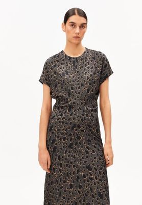 LEO-MIDIKLEID MIT FLEDERMAUSFLÜGELN