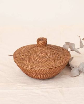 SUMBA Mid Brown Rattan Lidded Storage Bowl