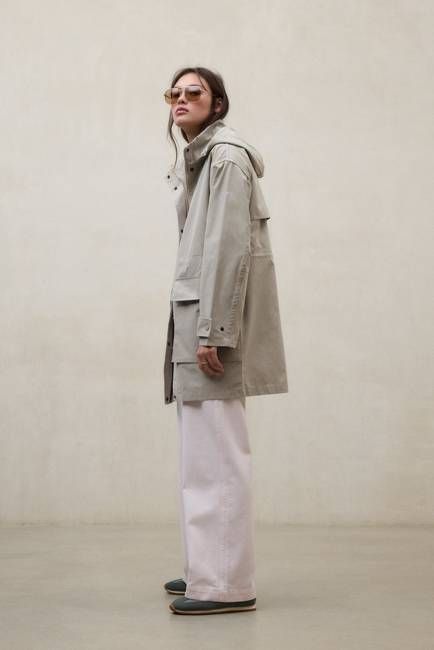 BEIGE COVA JACKET