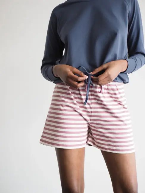 cara shorts / fig stripe — Noctu