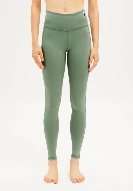 AASANA LI | rosemary green