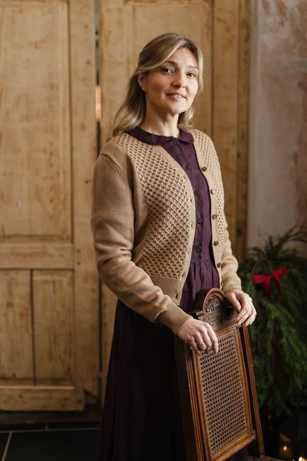 Elaine – Merino Wool Cardigan