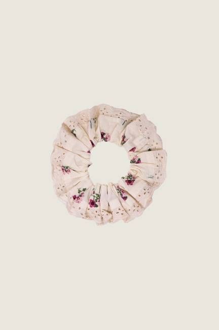 RHS Lace Trim Scrunchie | Cream