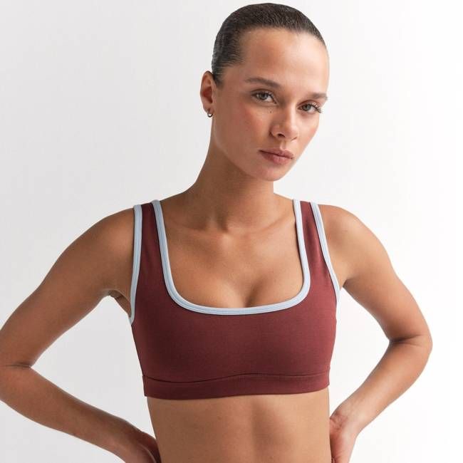 Organic Stretch Contrast Square Neck Sports Bra