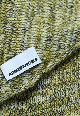 BRUSHED MOULINÉ-STRICKSCHAL