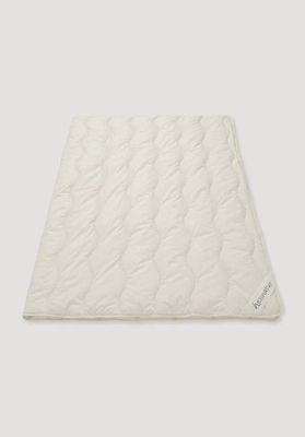 All-season duvet made from organic virgin wool