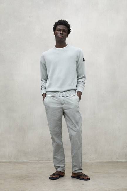 LIGHT GREY TAIL SWEATER