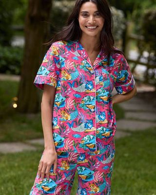 Meowing Mermaids - Short Sleeve Top & Cropped Pants Set - Hot Pink