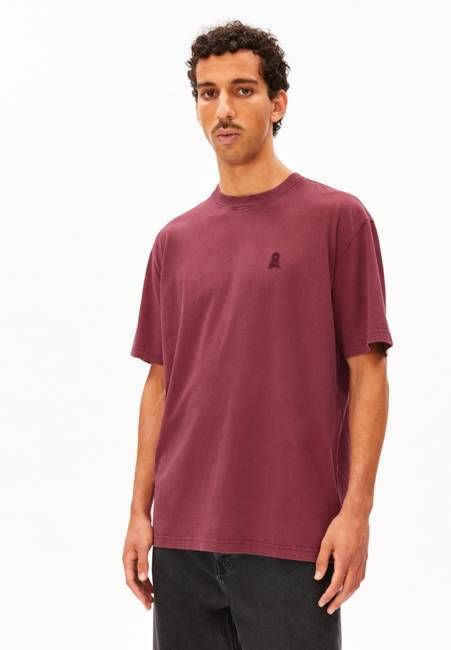 ICONIC Å MAARKOS GMT DYE T-SHIRT | velvet red washed