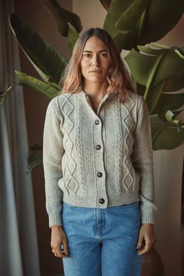 SONIA Zopfstrickjacke aus Merinowolle - Beige