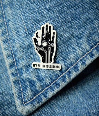 Enamel Pin | Hand