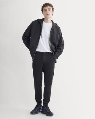 The Performance Traveler Chino | Black