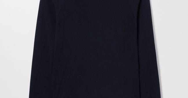 Dark Navy Merino Turtleneck | 100% Traceable Merino | Asket