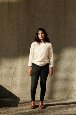 Women's Organic Raglan in Natural