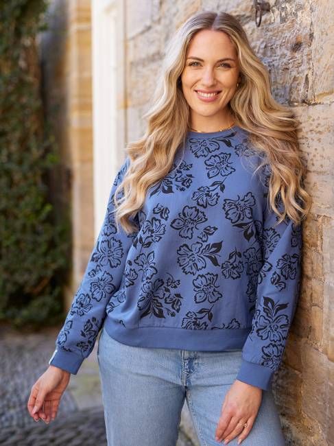 Piper Sweatshirt - Blue Floral Print