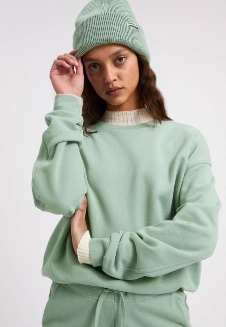 AARIN| sage green