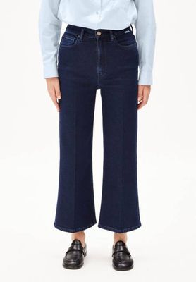 MURLIAA CROPPED| polar