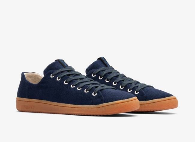 LESHY Blueberry Caramel Sneakers