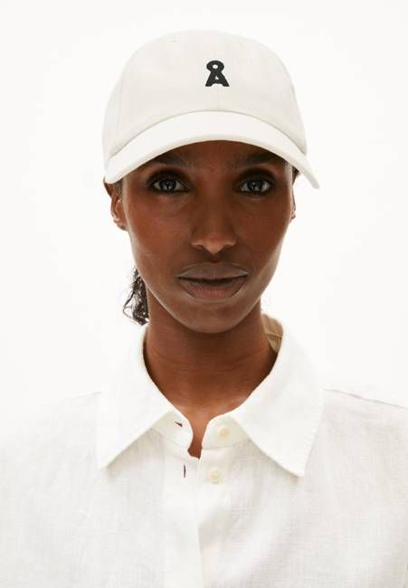 YENAAS BOLD | oatmilk-black