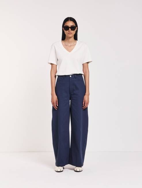 Sofia Barrel Leg Jean in Nightime