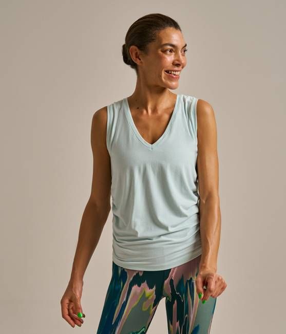 V-Front Gathered Side Tank