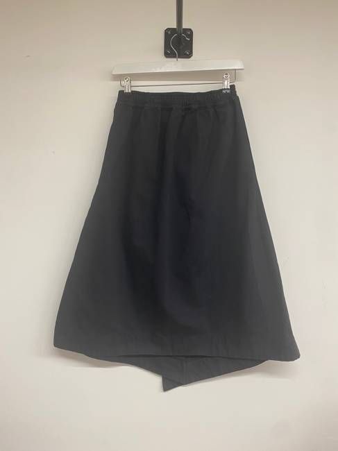 Wisteria Organic Cotton Twill Skirt in Charcoal