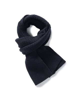 The Textured Knit Scarf in Heather Navy Merino