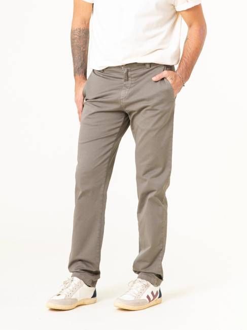 LOMAS OLIVE MEN'S CHINOS