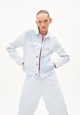 VELITAA PATCHED | blau weiß