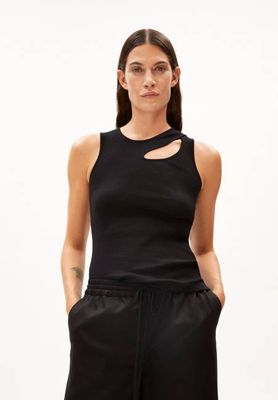 NIKAATAA| black
