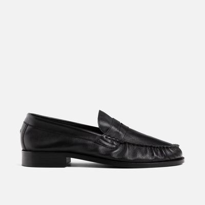 Ezra Black Pleated Penny Loafer - Men's