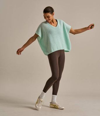 Sleeveless Boxy Layering Knit