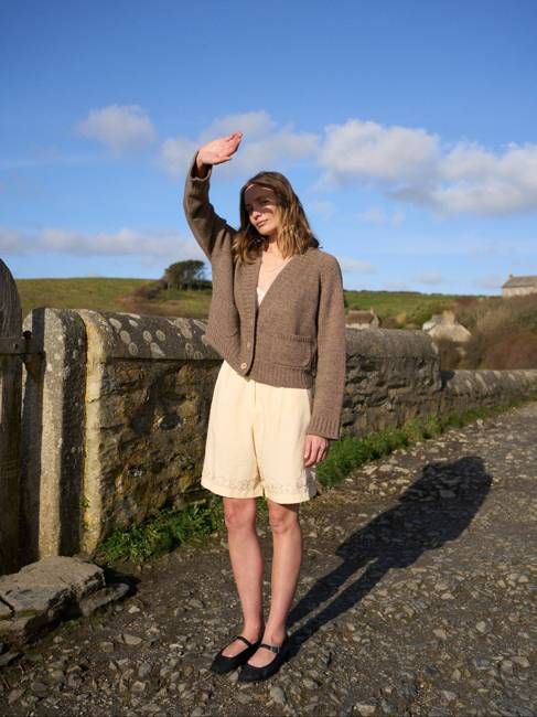 Ingleton Crop Cardigan in Loam
