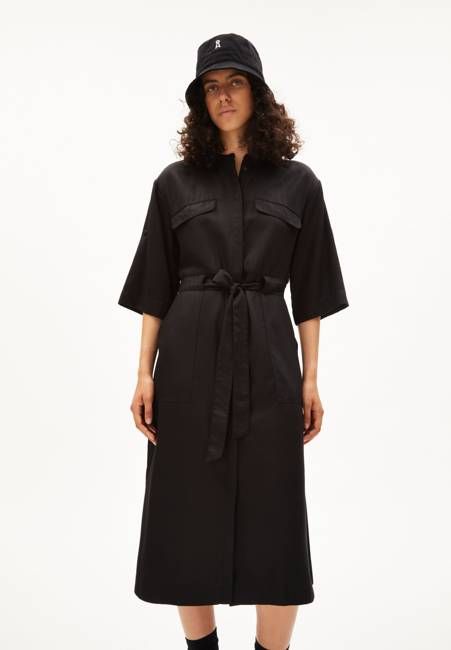 AAMREI| black