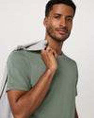 Tuvalu Tee | Men's Thyme Short Sleeve T-Shirt | Vuori