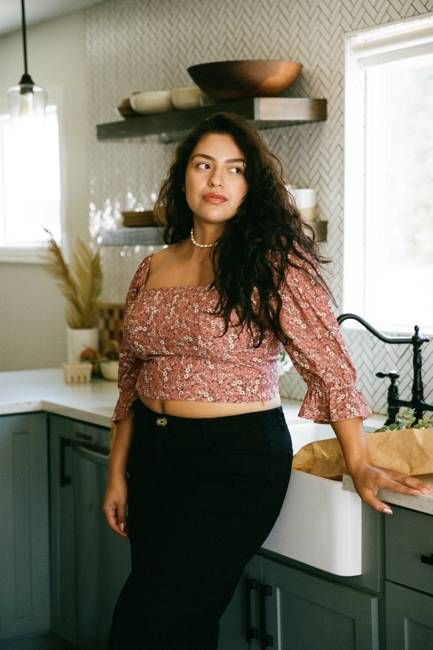 Sample Sale Eden Crop Top in Floral Extended