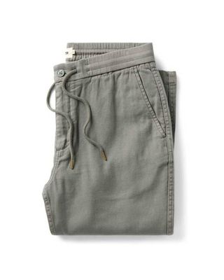 The Roamer Pant in Smoked Olive Broken Twill
