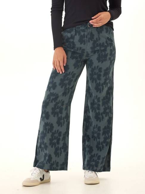 Pamela Stretch Twill Wide Leg Pant