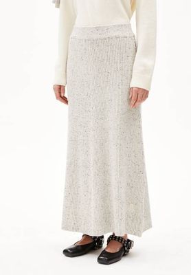 HANAA TWEED | oatmilk-black