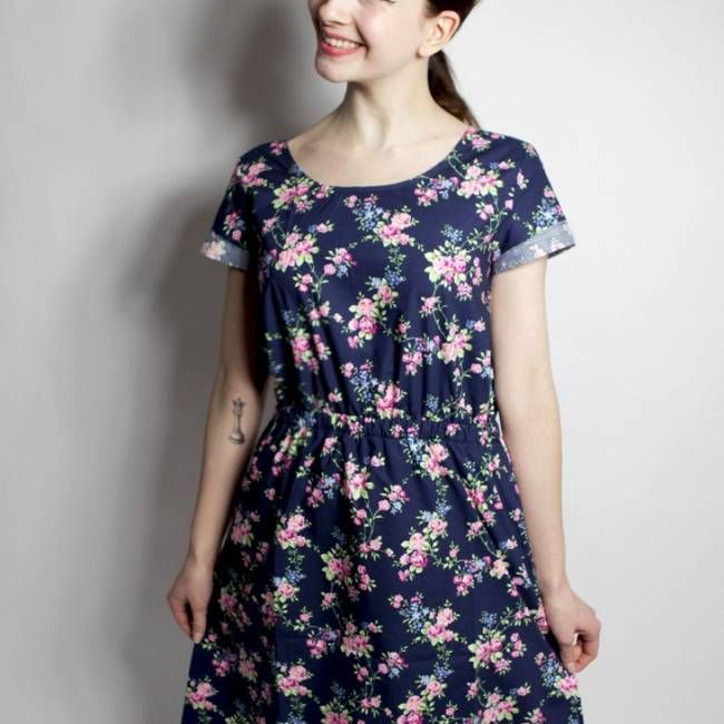 Bio Kleid Somrig Blumenranken blau - kaufen