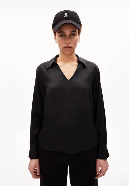 LUISAA| black